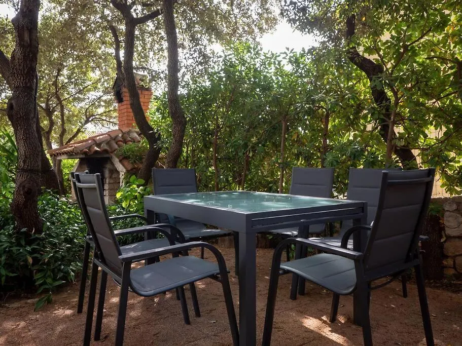 Holiday home Quaint 2 Bedroom Apartment Mandre